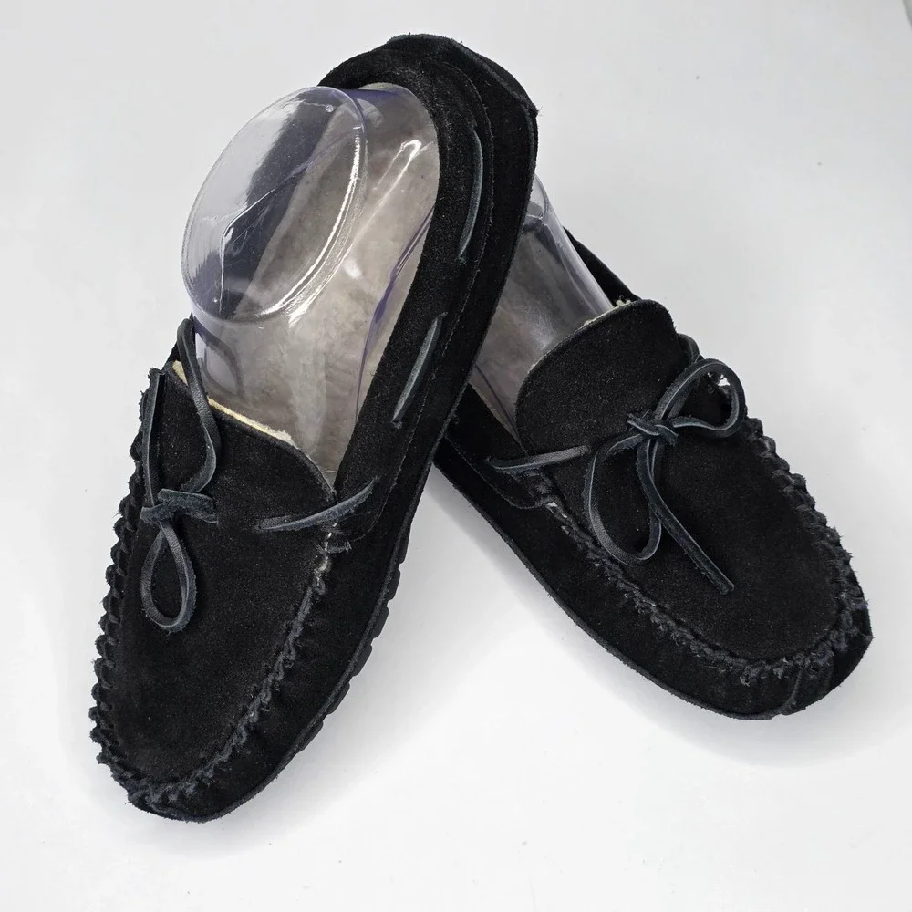 1901 MS Vancouver Men's Slippers Size 7 Black Suede Slip On Faux Fur Moccasin